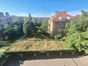 Pronájem bytu 2+kk, Praha - Strašnice, Černokostelecká, 47 m2