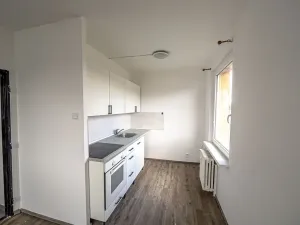 Pronájem bytu 2+kk, Bílina - Újezdské Předměstí, Tylova, 43 m2