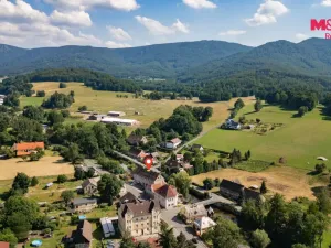 Prodej obchodního prostoru, Raspenava, Hejnická, 388 m2