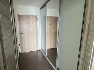 Prodej bytu 2+kk, Praha - Letňany, Hlučkova, 61 m2