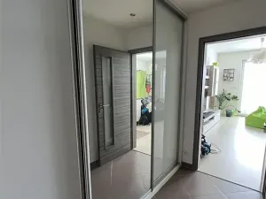 Prodej bytu 2+kk, Praha - Letňany, Hlučkova, 61 m2