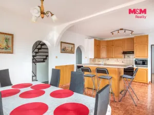 Prodej rodinného domu, Radomyšl, Spojovací, 367 m2