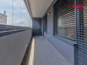 Pronájem bytu 2+kk, Praha, Argentinská, 40 m2