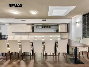 Prodej restaurace, Plzeň, Částkova, 489 m2