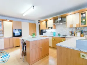 Prodej vícegeneračního domu, Staré Město, 144 m2