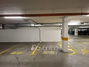 Pronájem garáže, Brno, Hrnčířská, 17 m2