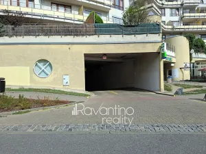 Pronájem garáže, Brno, Hrnčířská, 17 m2
