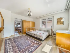 Pronájem bytu 4+1, Praha - Zbraslav, Pod urnovým hájem, 120 m2