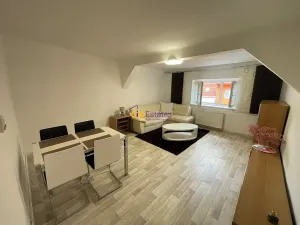 Prodej bytu 2+1, Praha - Holešovice, V háji, 57 m2