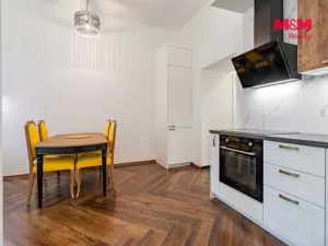 Prodej bytu 2+kk, Horní Planá, Náměstí, 50 m2