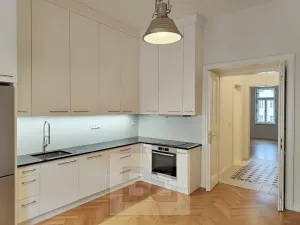 Prodej bytu 3+kk, Praha - Nové Město, Dittrichova, 87 m2