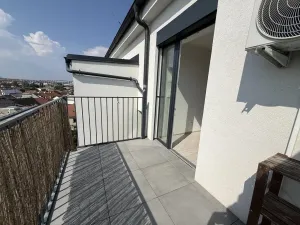 Pronájem bytu 2+kk, Brno - Židenice, Porhajmova, 56 m2