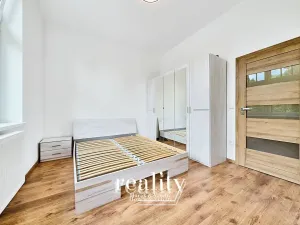 Pronájem bytu 2+kk, Jihlava, Křižíkova, 63 m2