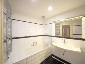 Pronájem bytu 2+kk, Praha - Nové Město, Soukenická, 65 m2