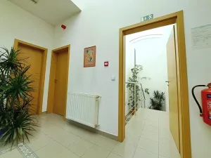 Pronájem skladu, Tečovice, 890 m2