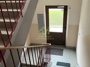 Pronájem bytu 2+1, Holoubkov, 60 m2