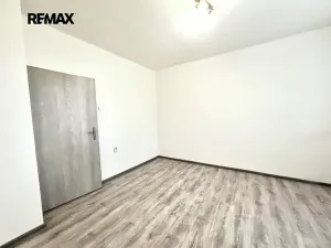 Pronájem bytu 2+1, Osvětimany, 58 m2