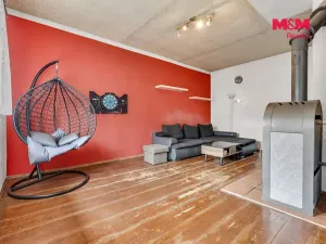 Prodej rodinného domu, Králův Dvůr - Počaply, nám. 1. máje, 155 m2