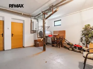 Prodej bytu 3+1, Hvozdnice, 83 m2