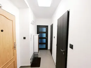 Prodej bytu 2+1, Třebíč - Horka-Domky, Štefánikova, 50 m2