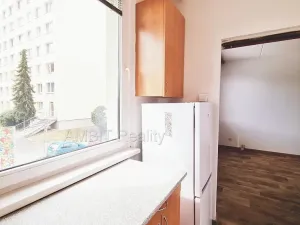 Pronájem bytu 1+kk, Praha - Hostivař, Vajdova, 29 m2