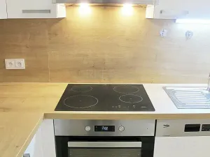 Pronájem bytu 2+kk, Praha - Libeň, Vacínova, 37 m2