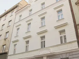 Pronájem bytu 2+kk, Praha - Libeň, Vacínova, 37 m2
