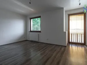 Pronájem rodinného domu, Praha - Kyje, Černičná, 150 m2