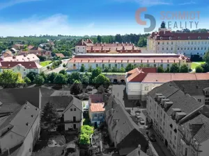 Prodej domu, Valtice, nám. Svobody, 268 m2