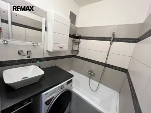 Pronájem bytu 3+kk, Chrudim, U Stadionu, 70 m2