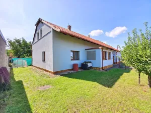 Prodej rodinného domu, Chotutice, Na skalách, 87 m2