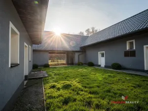 Prodej komerční, Skalice, 117 m2