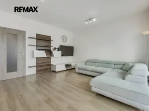 Prodej bytu 3+kk, Praha - Letňany, Hlučkova, 81 m2