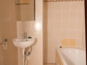 Pronájem bytu 3+kk, Trutnov - Střední Předměstí, Novodvorská, 50 m2
