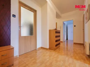 Prodej bytu 3+1, Senice na Hané, Vodní, 79 m2