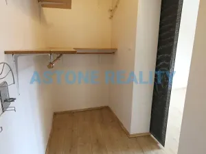 Pronájem bytu 1+kk, Praha - Břevnov, Hošťálkova, 54 m2