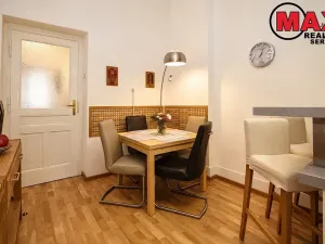 Prodej bytu 2+1, Praha - Smíchov, U Santošky, 70 m2