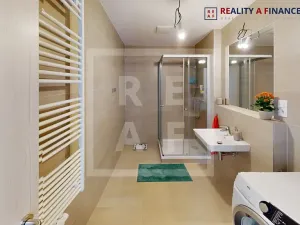 Prodej bytu 3+kk, Praha - Hloubětín, Waltariho, 80 m2