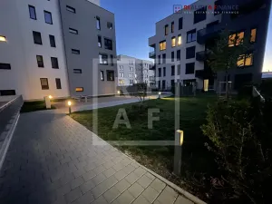 Prodej bytu 3+kk, Praha - Hloubětín, Waltariho, 80 m2