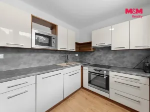 Prodej bytu 2+1, Povrly, Sídliště II, 56 m2
