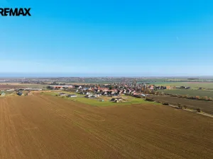 Prodej pozemku, Stolany, 902 m2
