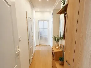 Pronájem bytu 2+1, Praha - Břevnov, Na Větrníku, 46 m2