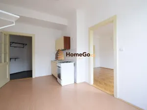 Pronájem bytu 2+kk, Praha - Nusle, Žateckých, 51 m2