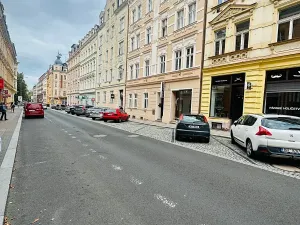 Prodej bytu 2+1, Karlovy Vary, Jaltská, 51 m2