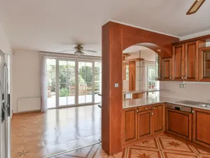 Pronájem rodinného domu, Praha - Štěrboholy, K valu, 220 m2