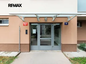 Prodej bytu 1+kk, Praha - Hodkovičky, Pod lysinami, 29 m2