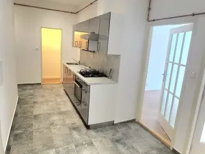 Prodej bytu 2+kk, Praha - Nusle, Kloboučnická, 69 m2