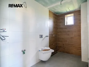 Prodej rodinného domu, Moravany, 240 m2