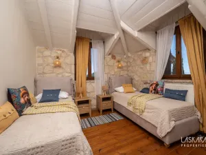 Prodej rodinného domu, Ostrov Zakynthos, Zakynthos, Vanato, Řecko, 262 m2