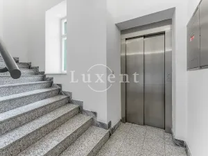 Prodej činžovního domu, Praha - Nové Město, Na bojišti, 632 m2